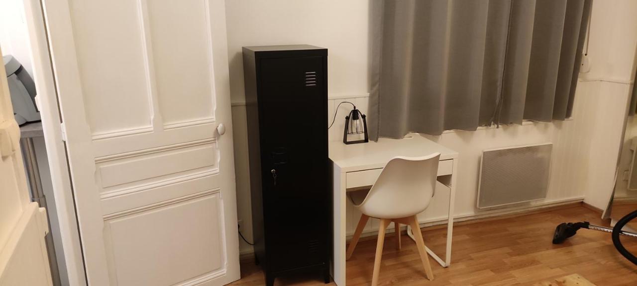 Le Barbatre Appartamento Reims Esterno foto