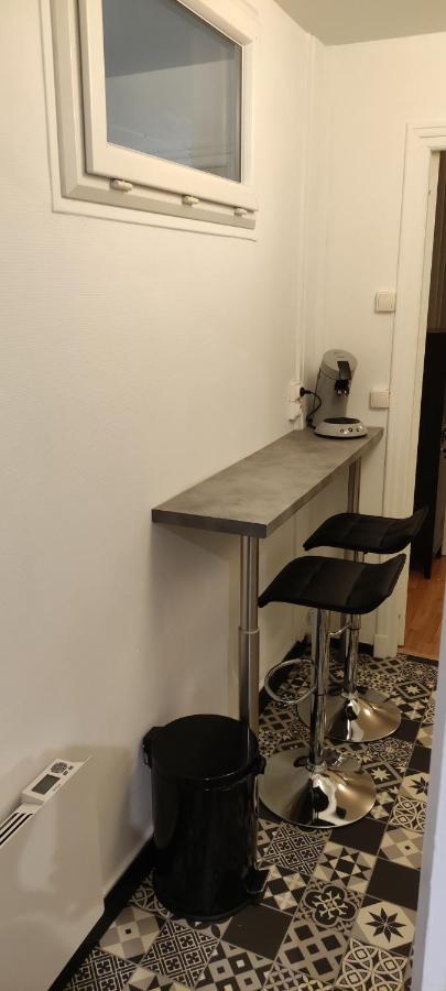 Le Barbatre Appartamento Reims Esterno foto